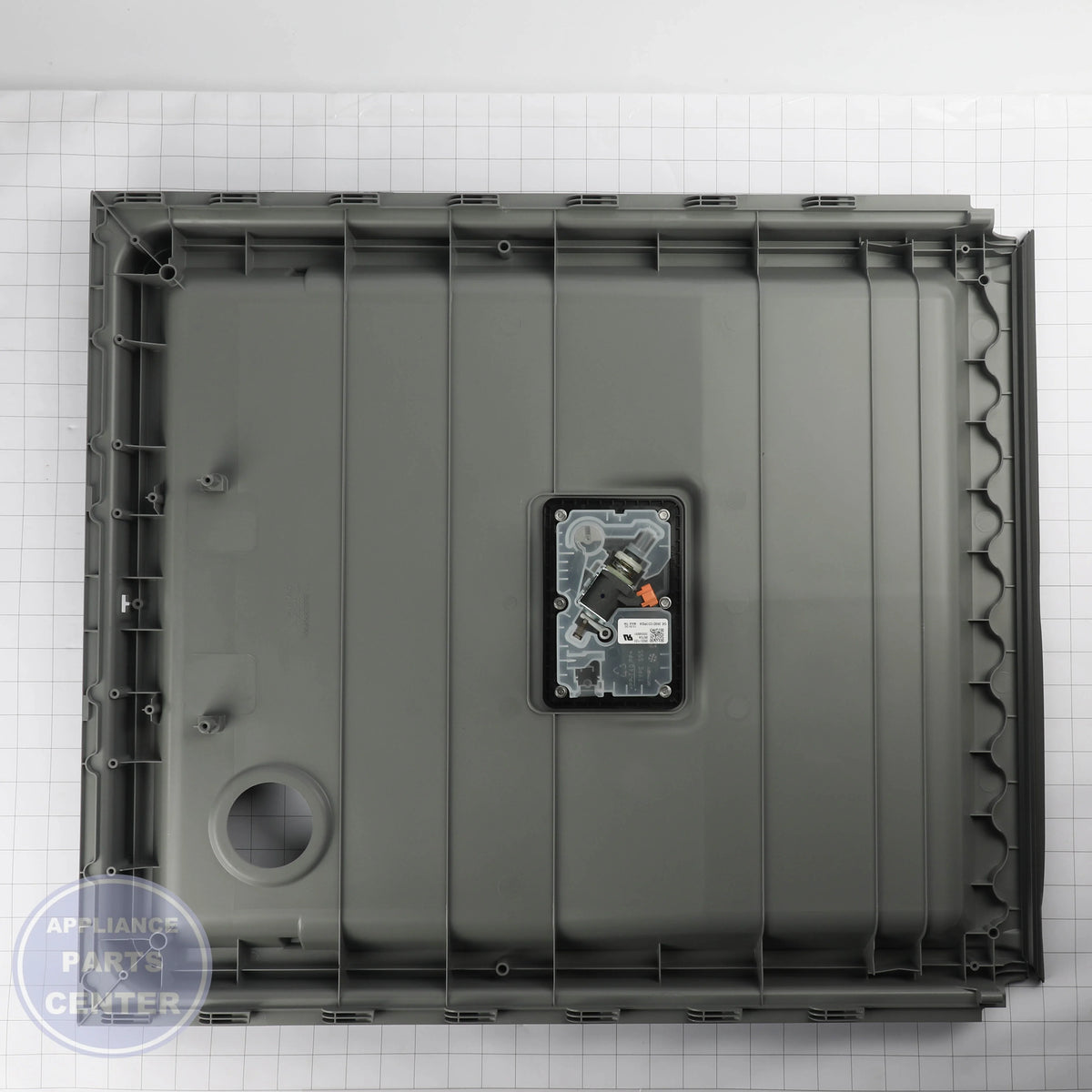 GEH SERVICE INNER DOOR ASM WD31X24834 - Installation in GEH models showing easy mounting points