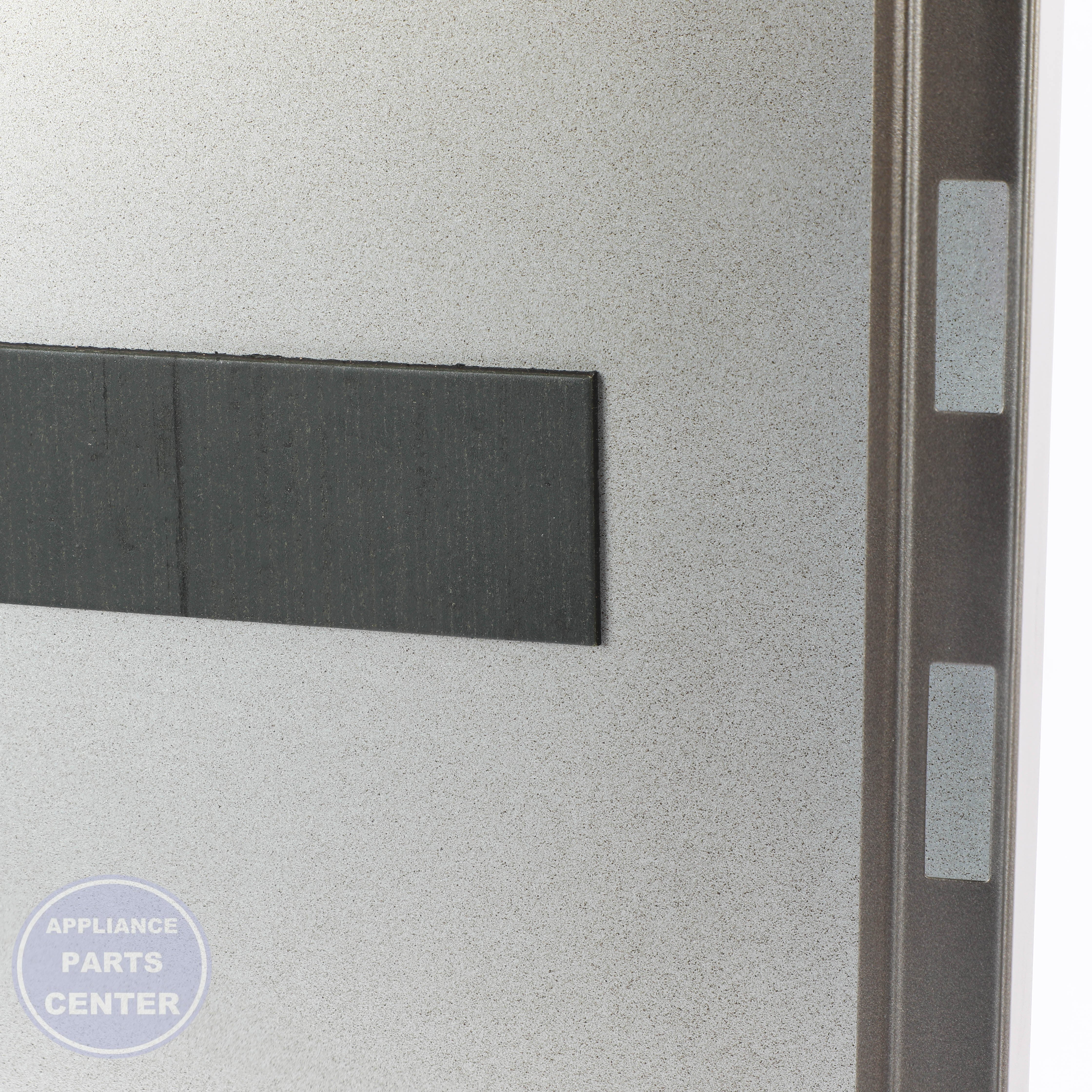 GEH SLATE OUTER DOOR SERVICE ASM WD34X25744 - Installation in specific models showing key mounting points