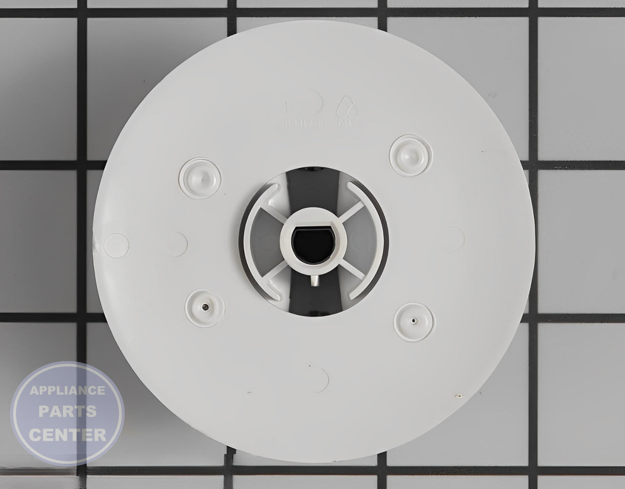 GE DRYER CONTROL KNOB ASSEMBLY WE01X22616 - Main view showing control dial for specific models