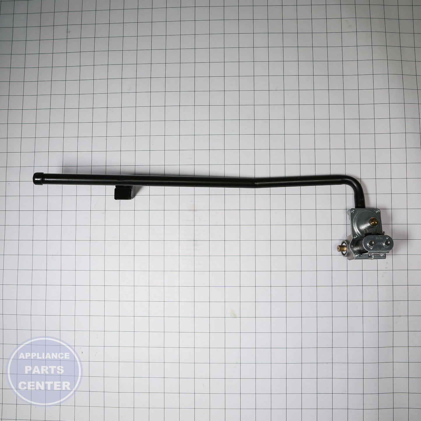 GEH VALVE AND PIPE ASM WE03X23916 - Installation in GEH model showing key mounting points