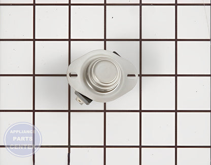 Cycling Thermostat WE04X10028 - Detailed view of temperature control and safety features