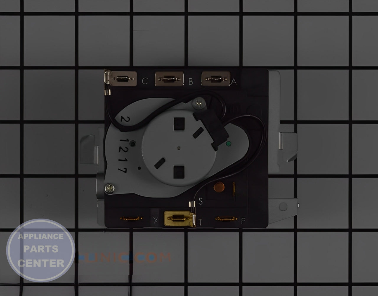 GE WASHER TIMER WE04X20415 - Installation in GEN Dryer showing key mounting points
