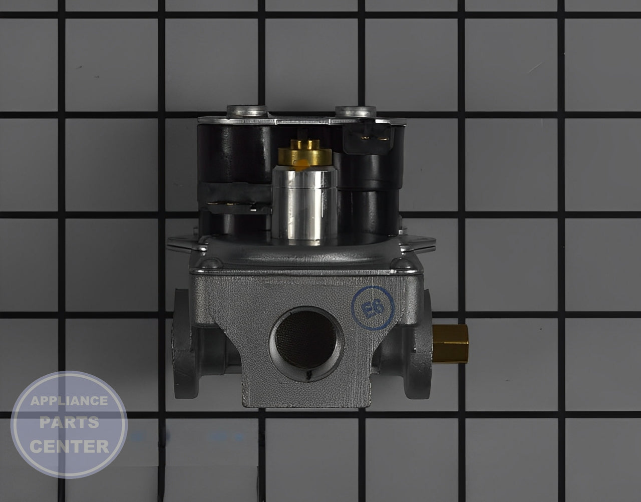 Gas Valve Assembly WE11X29741 - Detailed view of high-pressure gas flow control