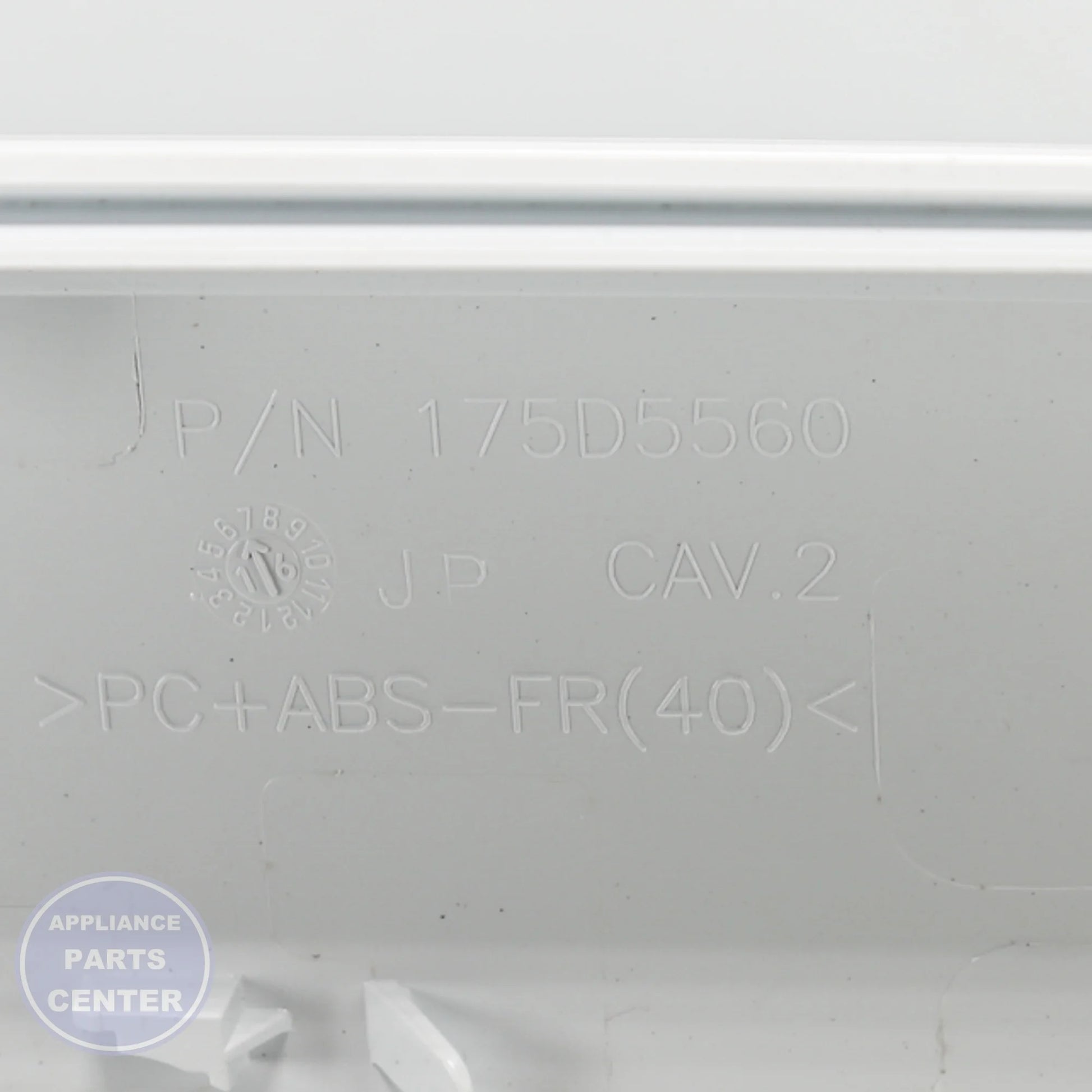 GEH BKSPL. ASM. AND GRAPH.WH WE19M1670 - Installation in specific model showcasing key mounting points
