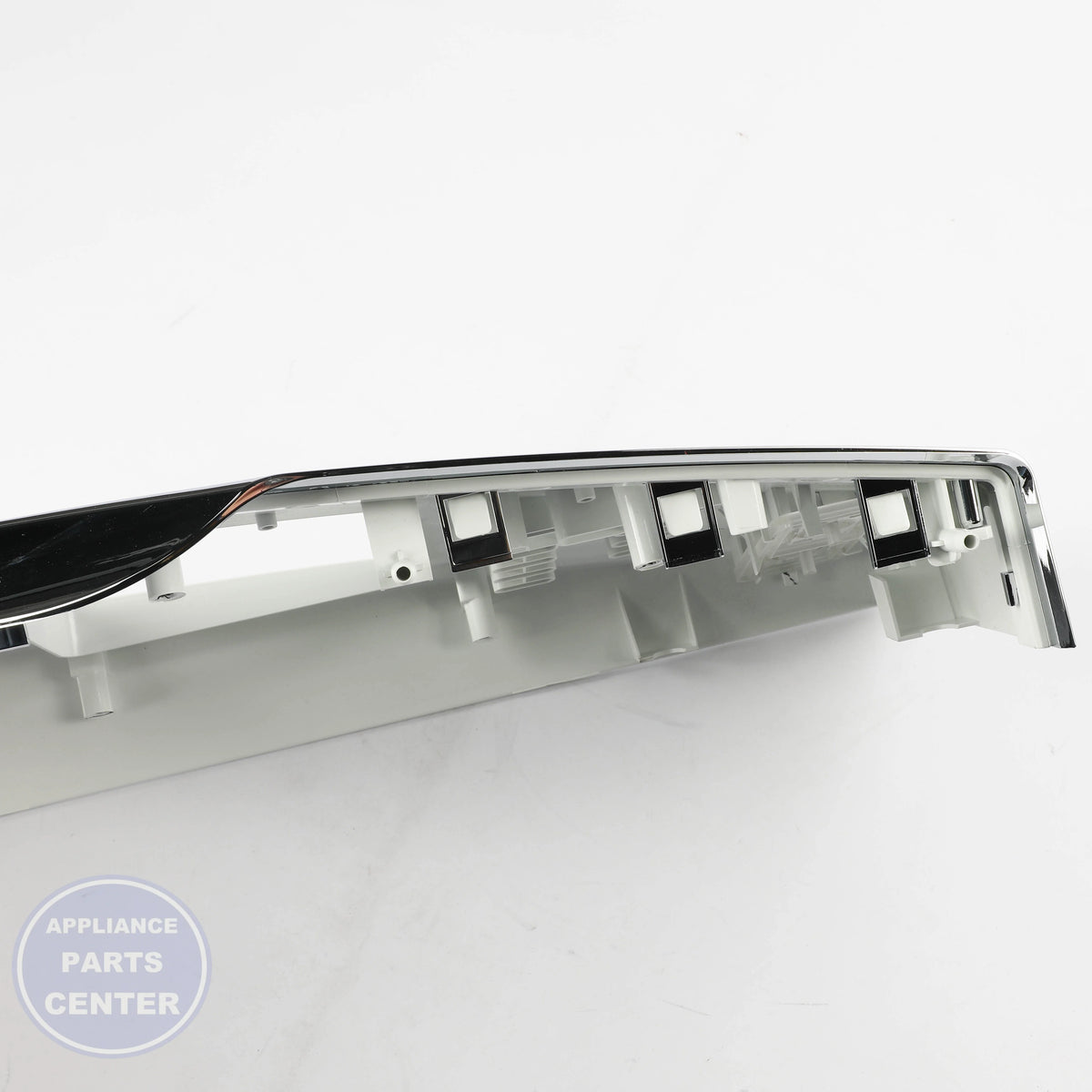 GEH PANEL CONTROL ASM WE20X27598 - Installation in specific model showing mounting points
