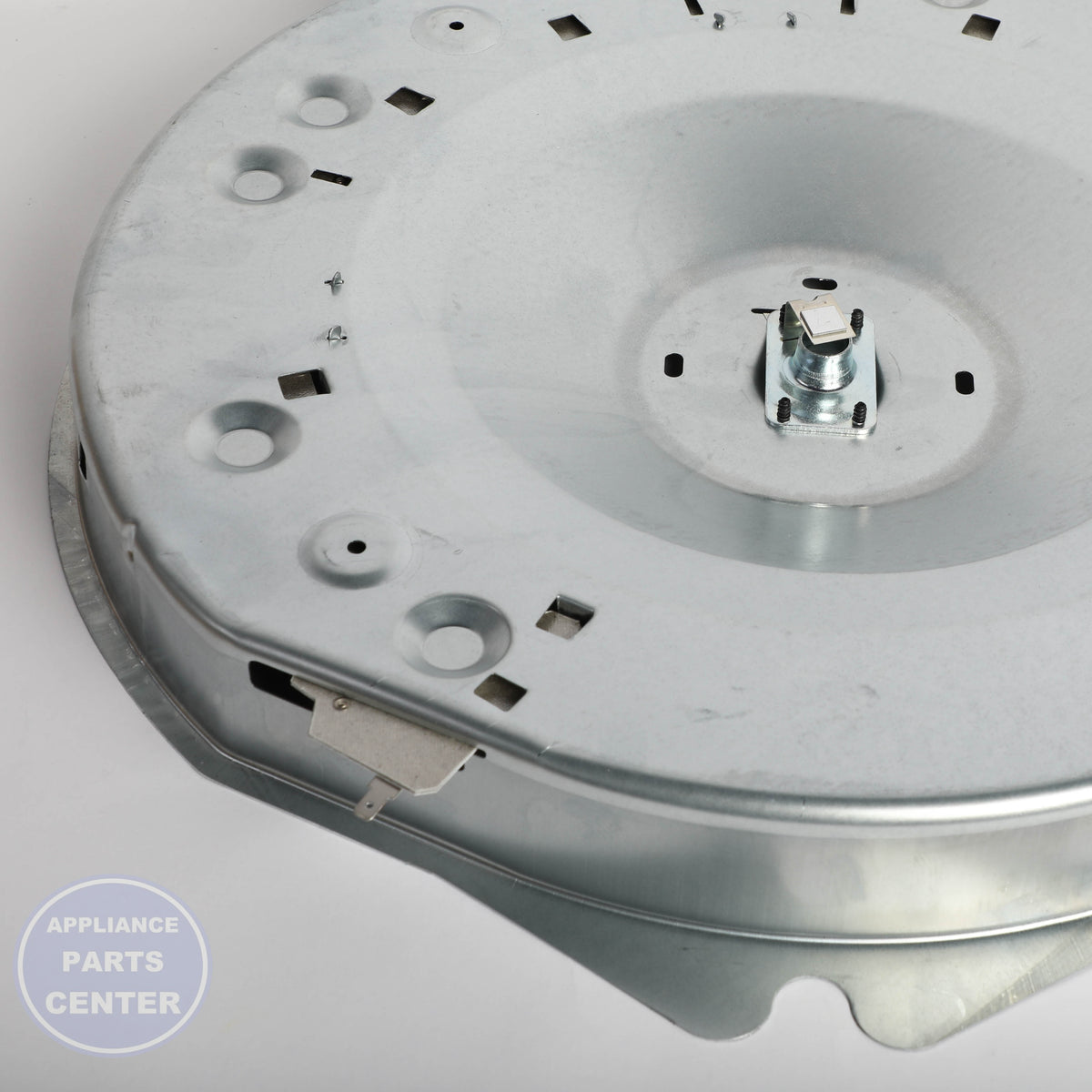 GEH HEATER & PURPLE WIRE SERVICE KIT WE49X37817 - Installation in specific model showing key mounting points