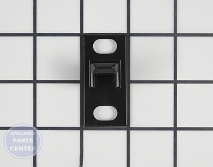 GEH STRIKER DOOR WH01X10731 - Main view showing secure closure for GEH XLW1000 XXW2000 XZW3000
