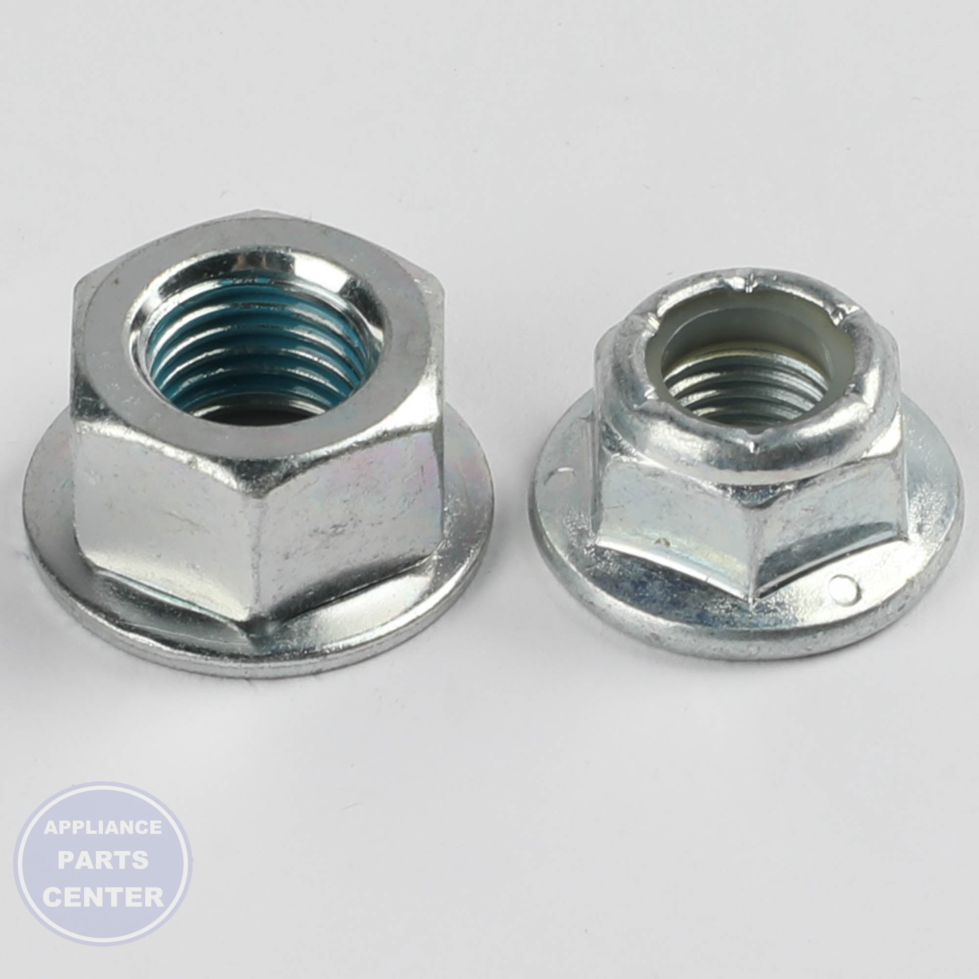 GEH PLATFORM BEARING RETAINER & FASTENERS WH03X33733 - Installation in GEH model showing secure mounting points