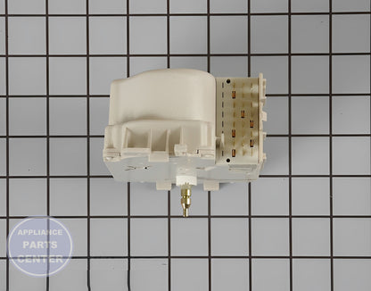 Timer WH12X10255 - Detailed view of Circuit Board & Timer
