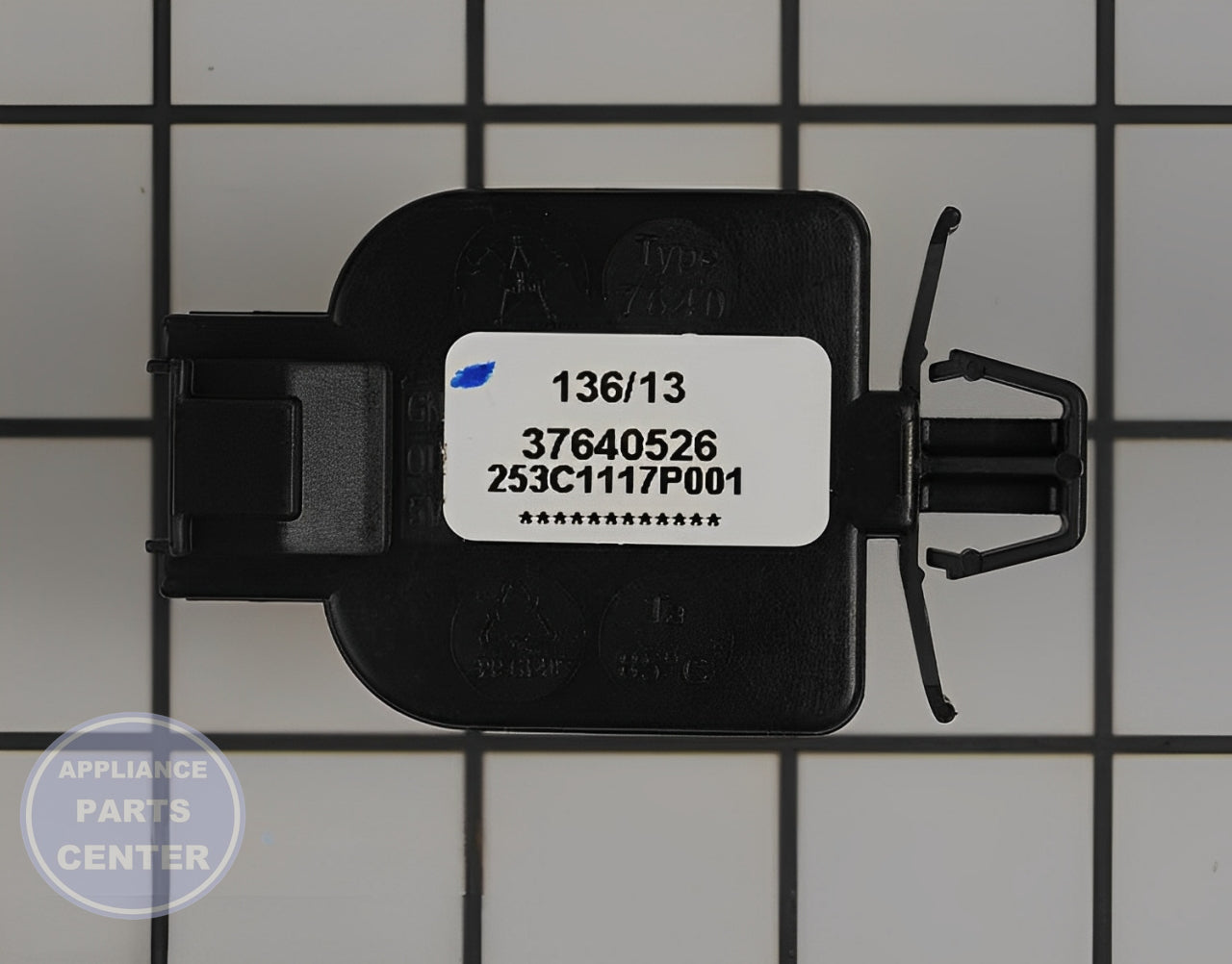 Pressure Switch WH12X10530 - Detailed view of water level control mechanism