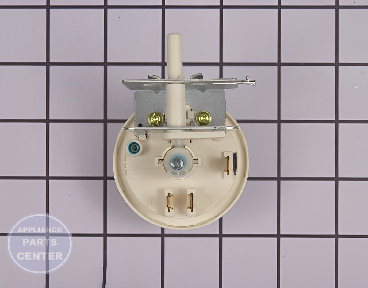 GE WASHER PRESSURE SWITCH WH12X22696 - Main view showing water level control for XYZ and ABC models