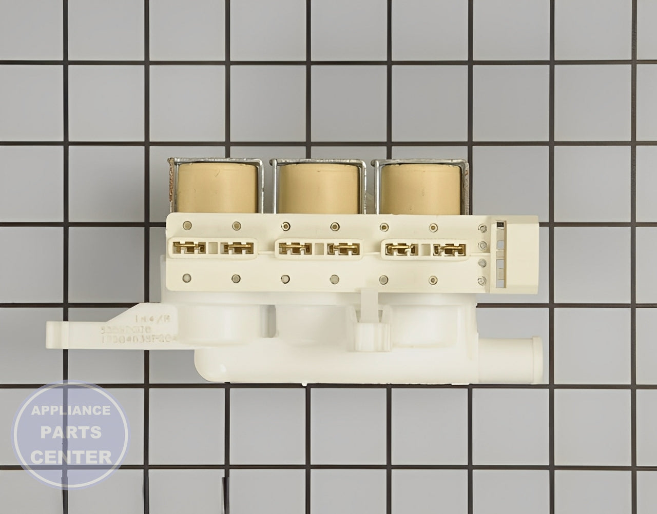 GE WATER VALVE TRIPLE WH13X10026 - Main view showing efficient water flow for GE GFW850SPN0DG