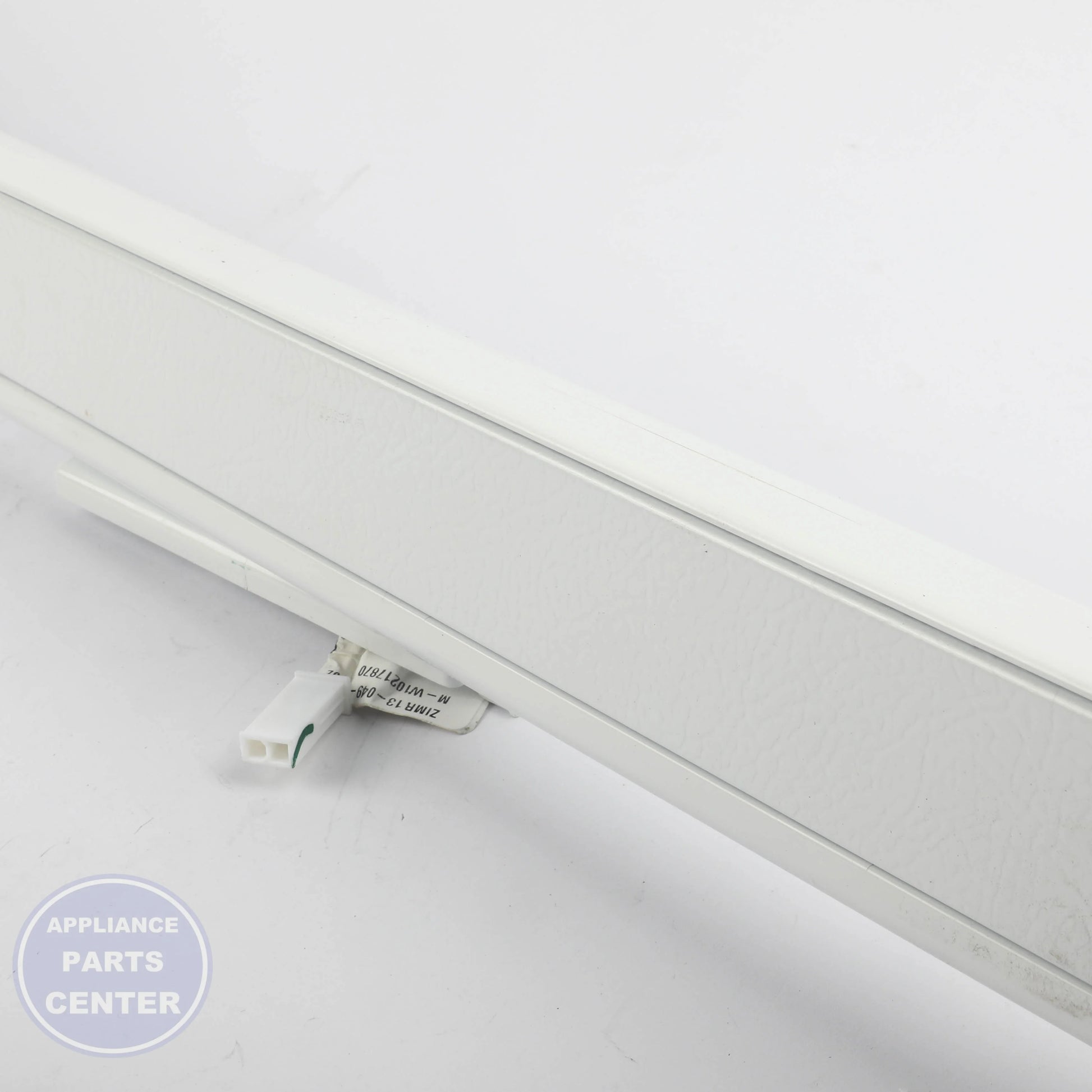 RAIL-MULLN WP12722815W - Detailed view of durable construction