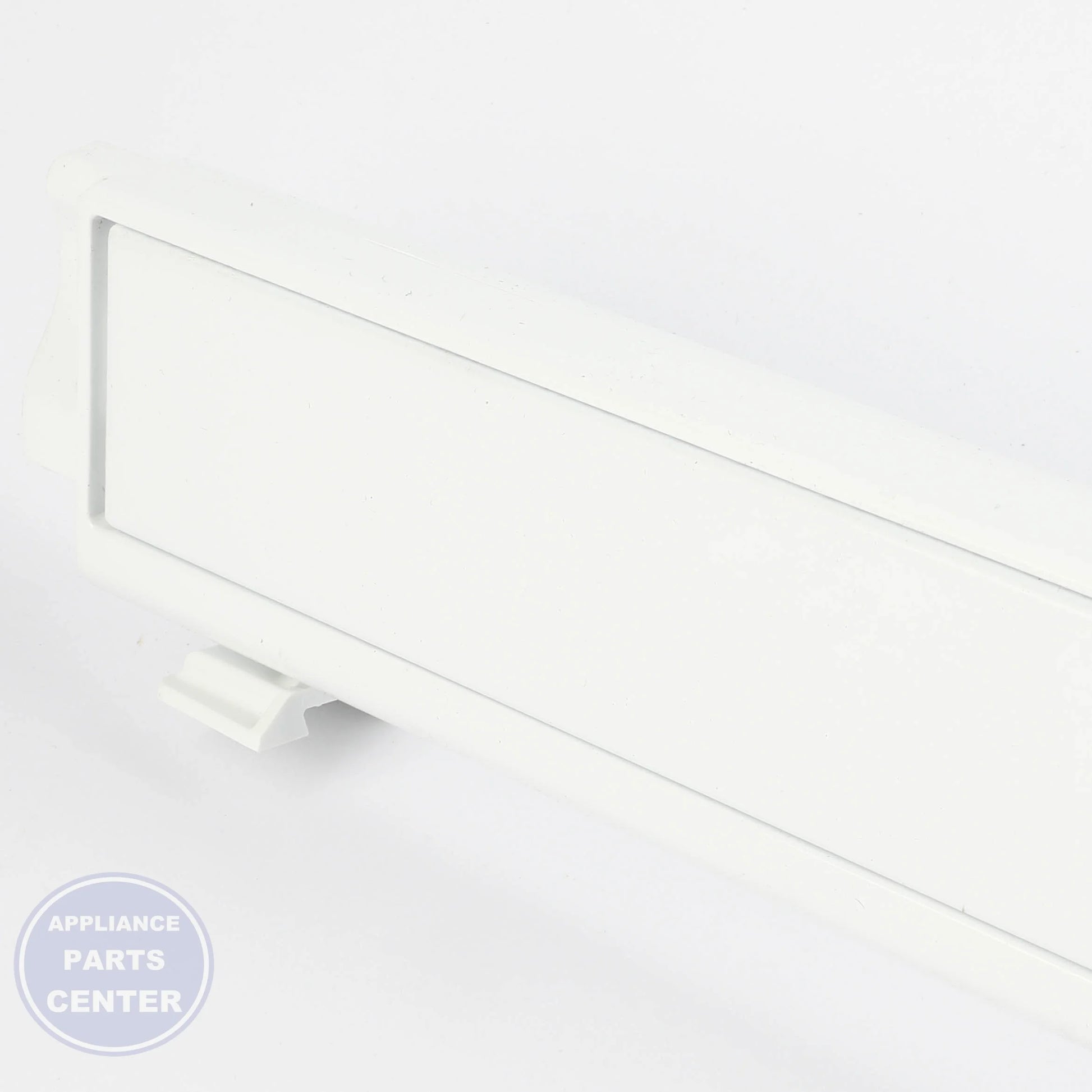 WPL RAIL-MULLN WP12722815W - Installation in specific model showing mounting points