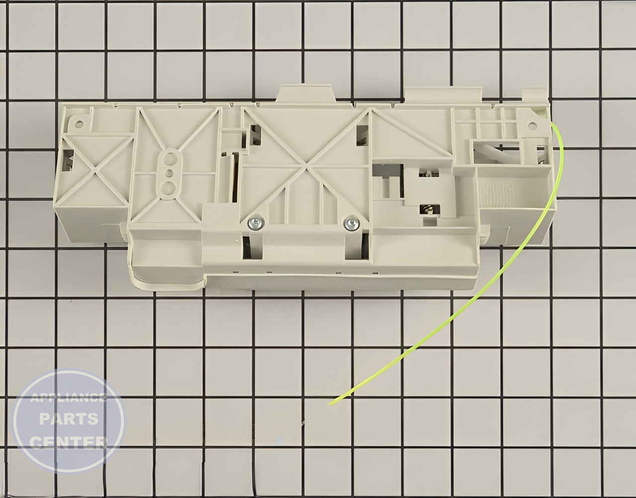 WHIRLPOOL LATCH ASSEMBLY WP22004435 - Detailed view of sturdy latch mechanism