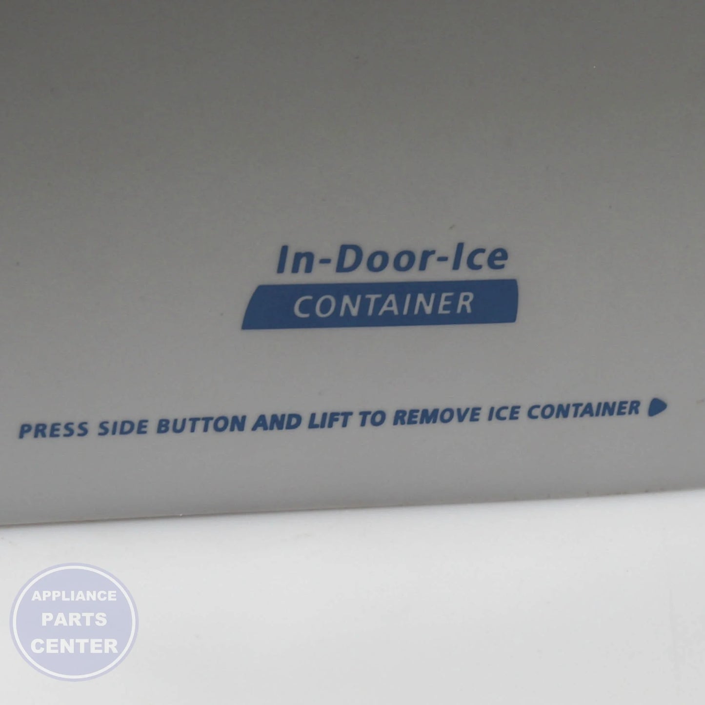 ICE-CONTNR WP2258243 - Side view with 5 lb ice storage capacity