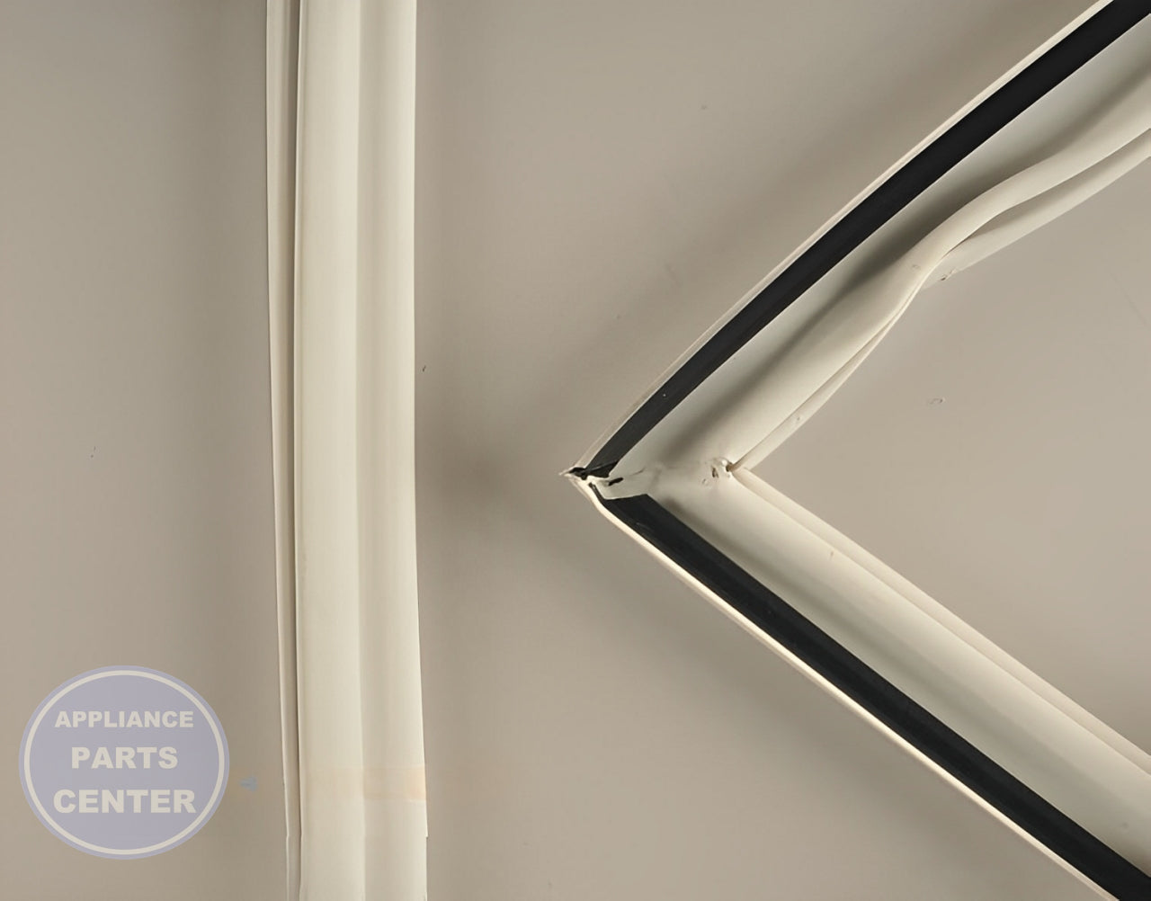 WHIRLPOOL REFRIGERATOR FIP GASKET WP2319265T - Main view showing tight seal for WPL models