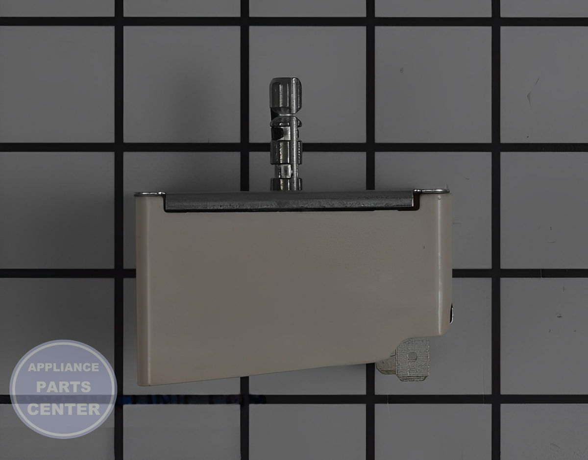 WHIRLPOOL OVEN SURFACE ELEMENT SWITCH WP3149404 - Detailed view of the switch's technical details