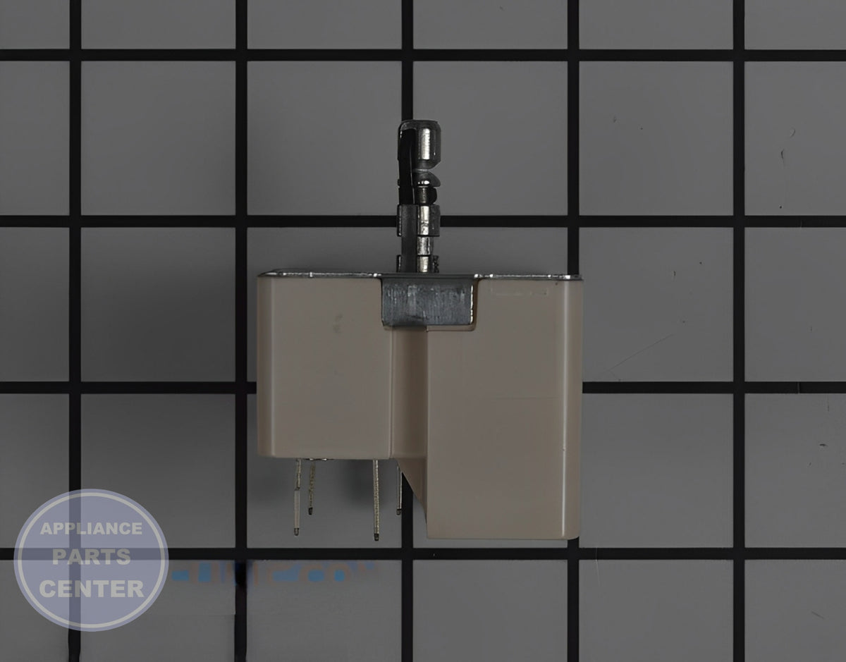 WHIRLPOOL OVEN SURFACE ELEMENT SWITCH WP3149404 - Installation in WPL Range displaying key mounting points