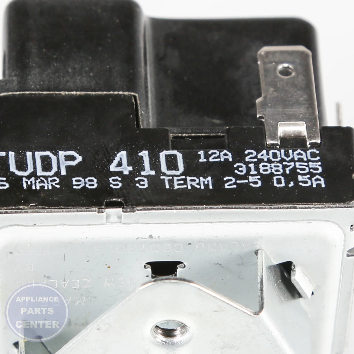 WPL SWITCH-INF WP3188755 - Installation in specific model showing key mounting points