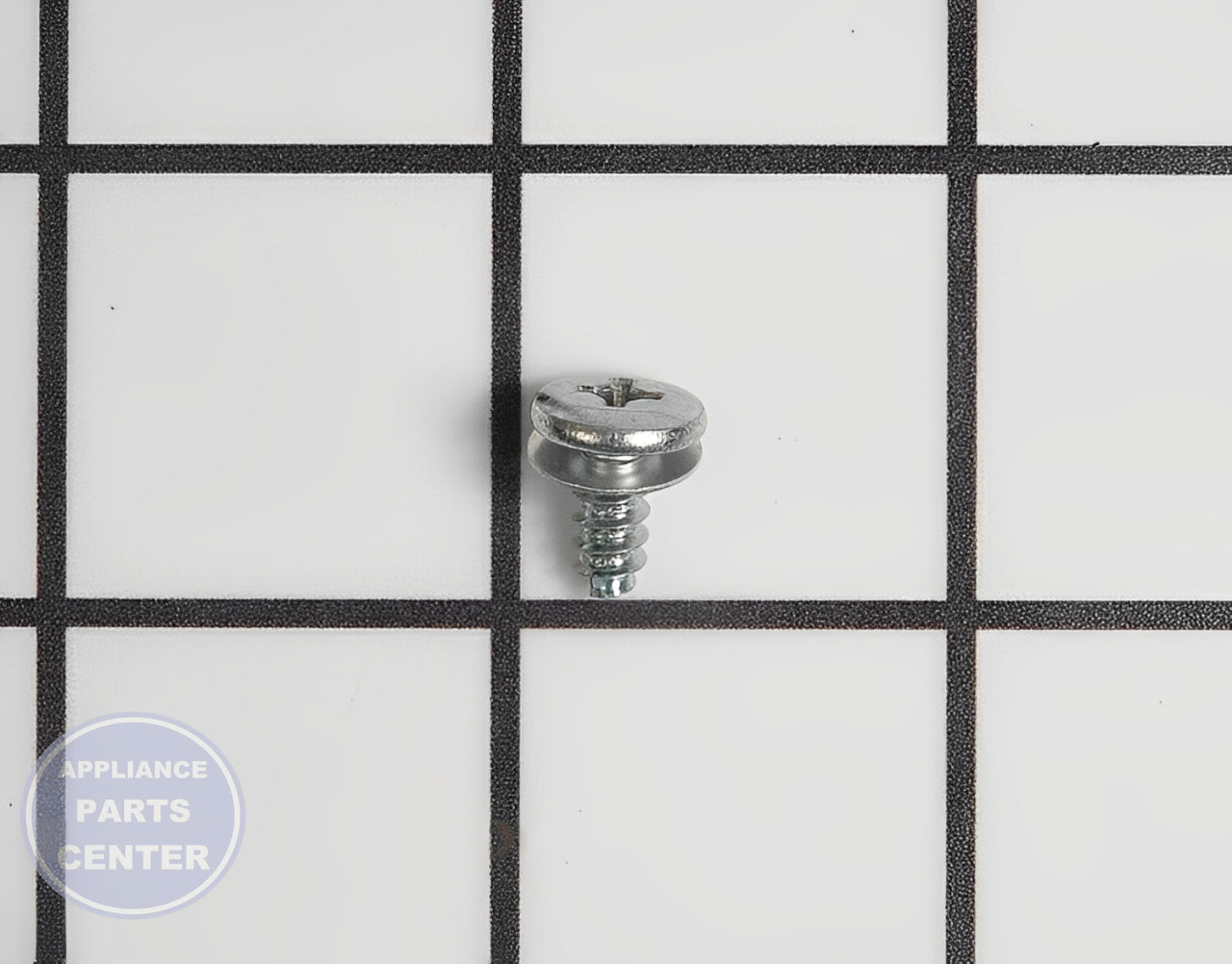 WHIRLPOOL SCREW WP3196557 - Main view showing secure fitting for various models