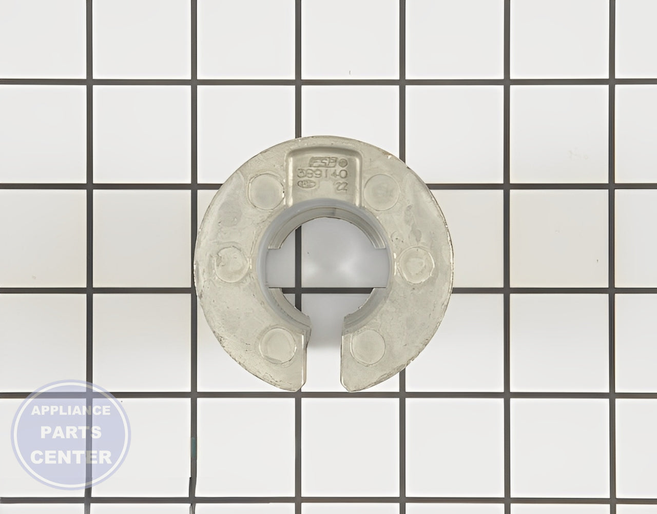 WHIRLPOOL DRIVE BLOCK OR BELL WP389140 - Detailed view of agitator compatibility