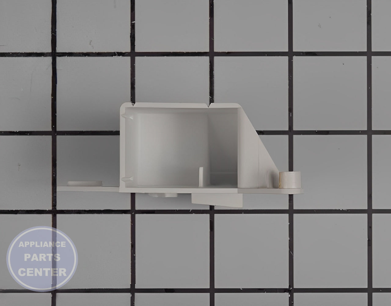 WHIRLPOOL REFRIGERATOR FILL CUP WP628356 - Detailed view of ice maker specifications