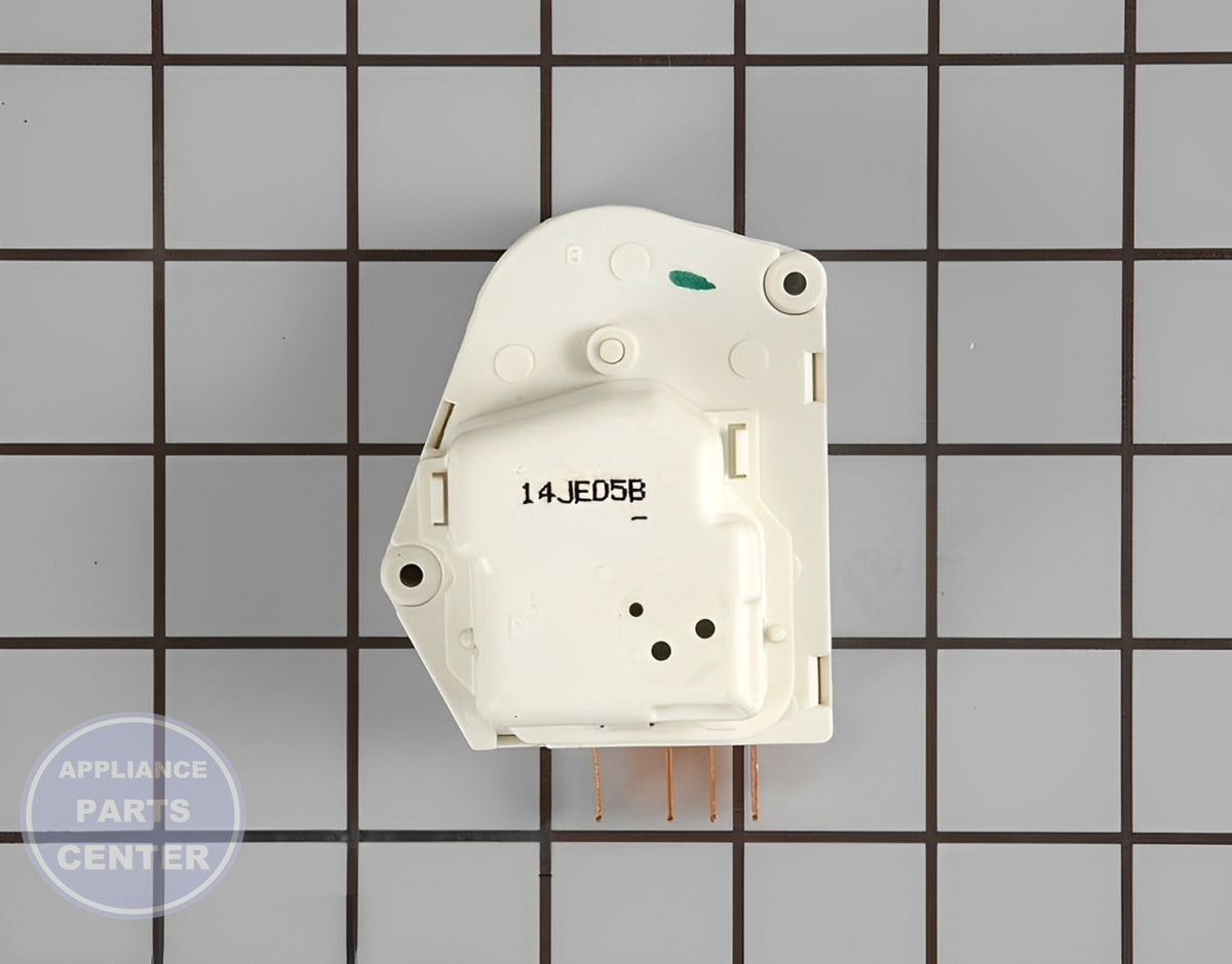 WHIRLPOOL REFRIGERATOR DEFROST TIMER WP67001036 - Side view with precise measurements