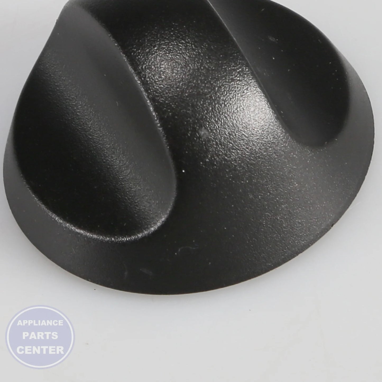 WPL KNOB- INFI WP74003143 - Installation in specific model showing proper mounting points