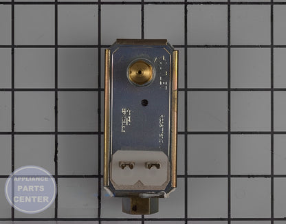 WHIRLPOOL OVEN VALVE WP74005550 - Installation in WPL Range showing key mounting points