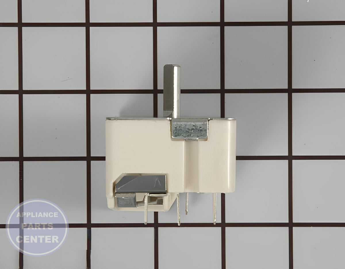 WHIRLPOOL INFINITE SWITCH WP74007840 - Installation in specific model showcasing key mounting points