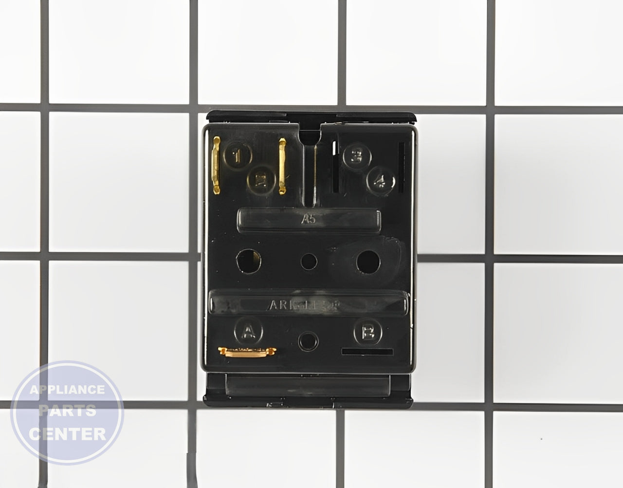 Fan Switch WP74010783 - Side view with precise measurements