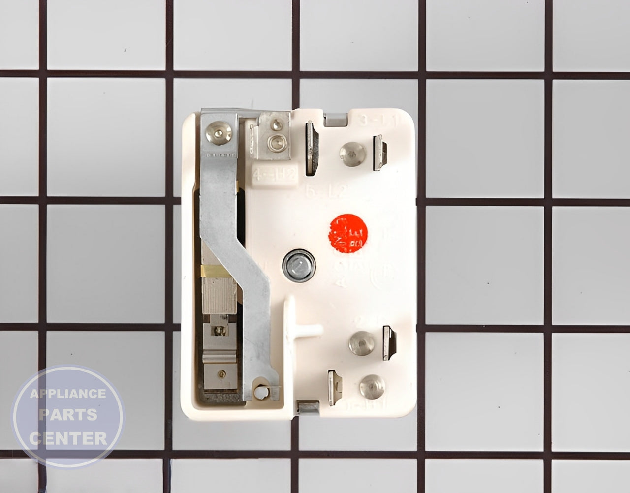 WHIRLPOOL OVEN SWITCH WP7403P239-60 - Detailed view of the reliable technical design