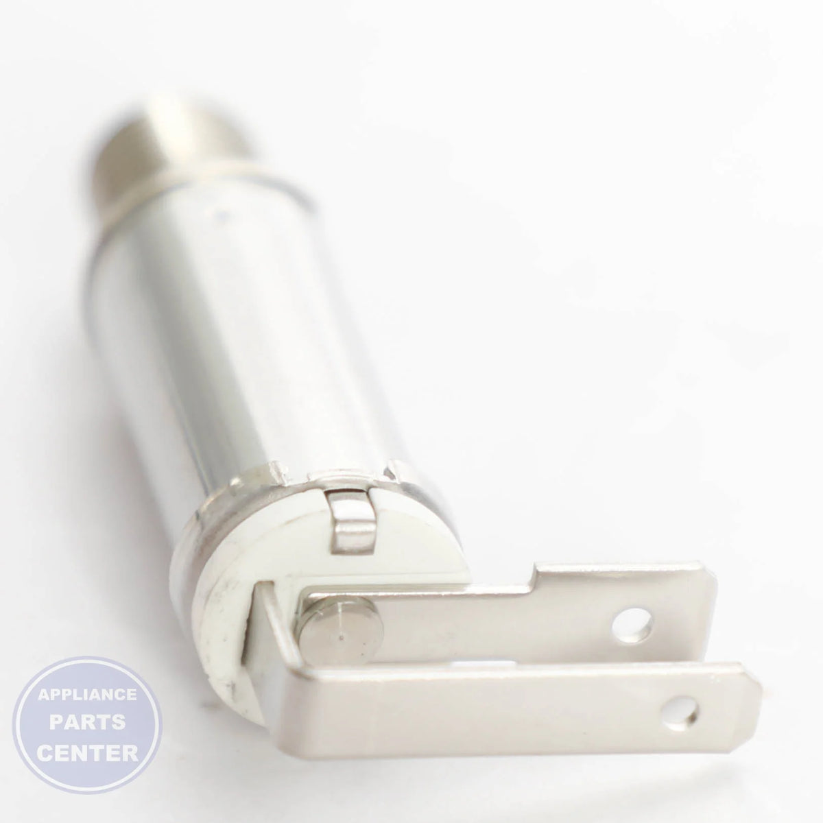 RECEPTACLE WP7408P086-60 - Detailed view of durable construction