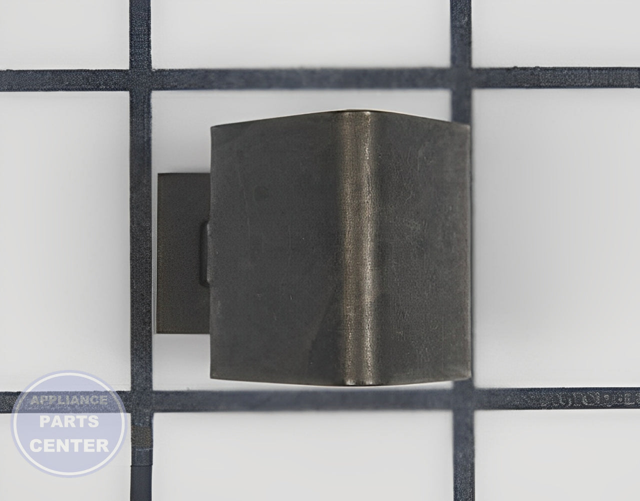 WHIRLPOOL PANEL CLIP WP8066092 - Detailed view of strong fastening mechanism