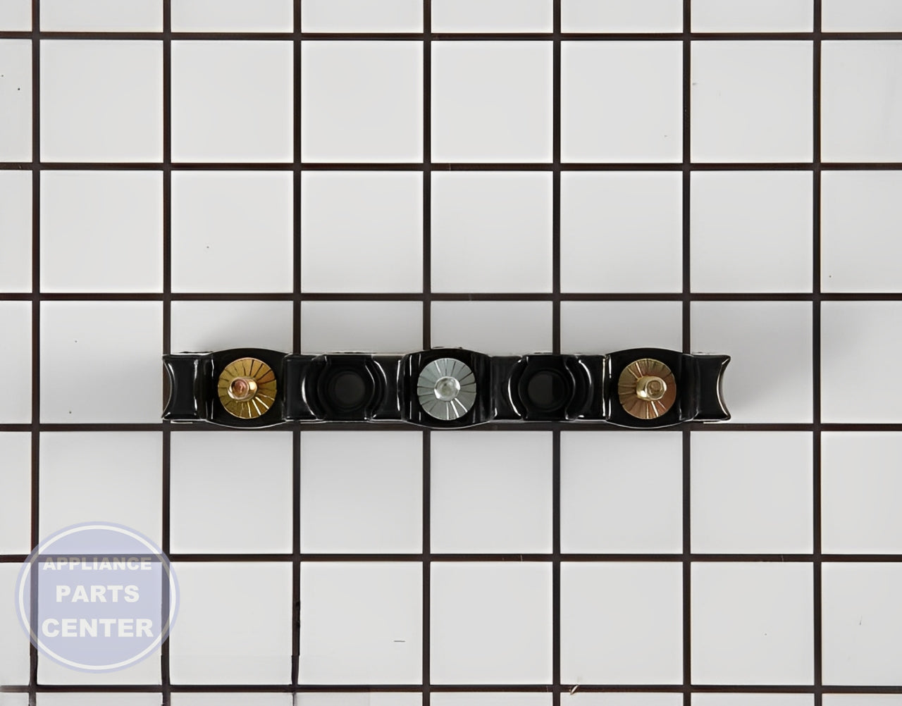 WHIRLPOOL WP8203546 - Detailed view of wire connector and receptacle