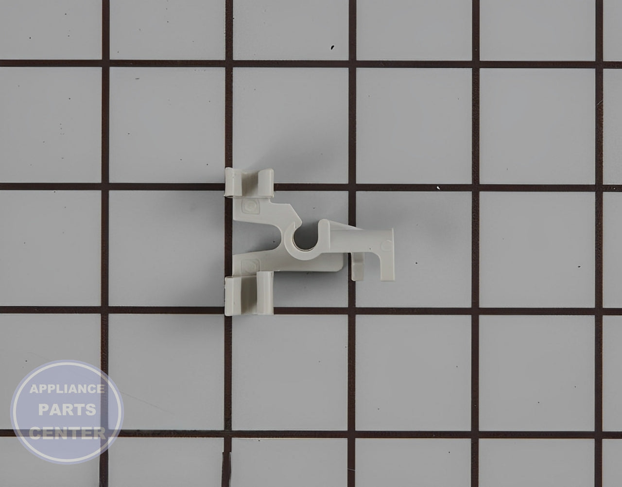 WHIRLPOOL TINE ROW CLIP WP8268816 - Main view showing secure attachment for WPL Dishwasher models