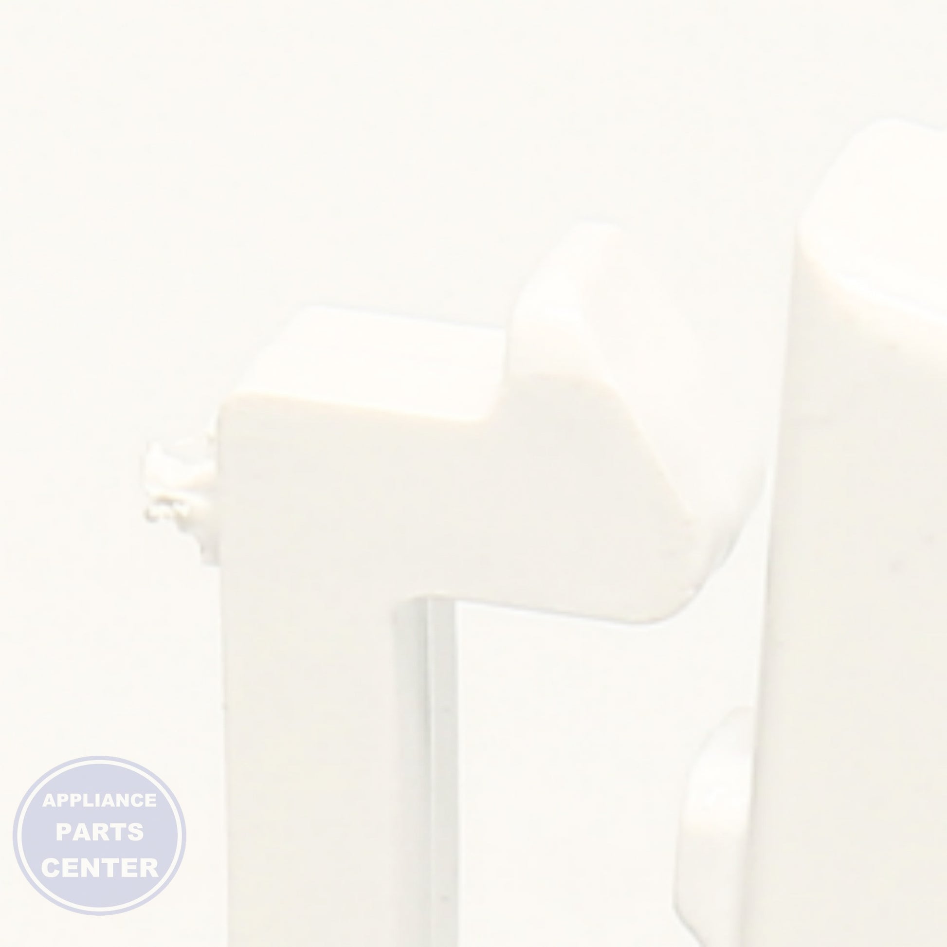 Whirlpool ENDCAP-TRM WP849996 - Installation in specific model showcasing easy fit