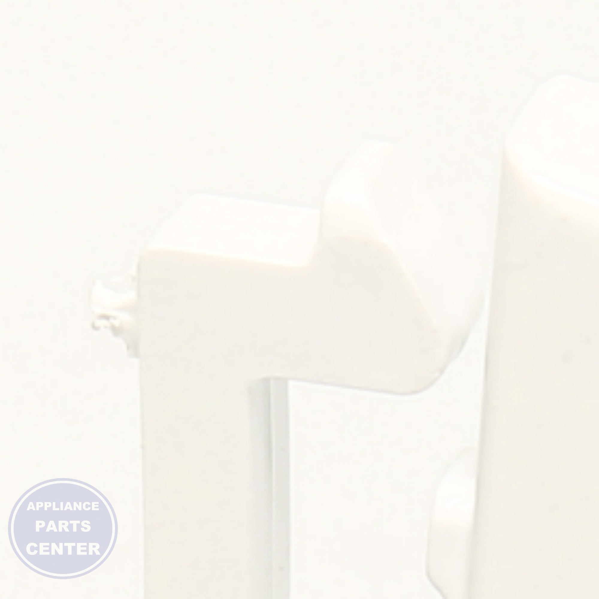 Whirlpool ENDCAP-TRM WP849996 - Installation in specific model showcasing easy fit