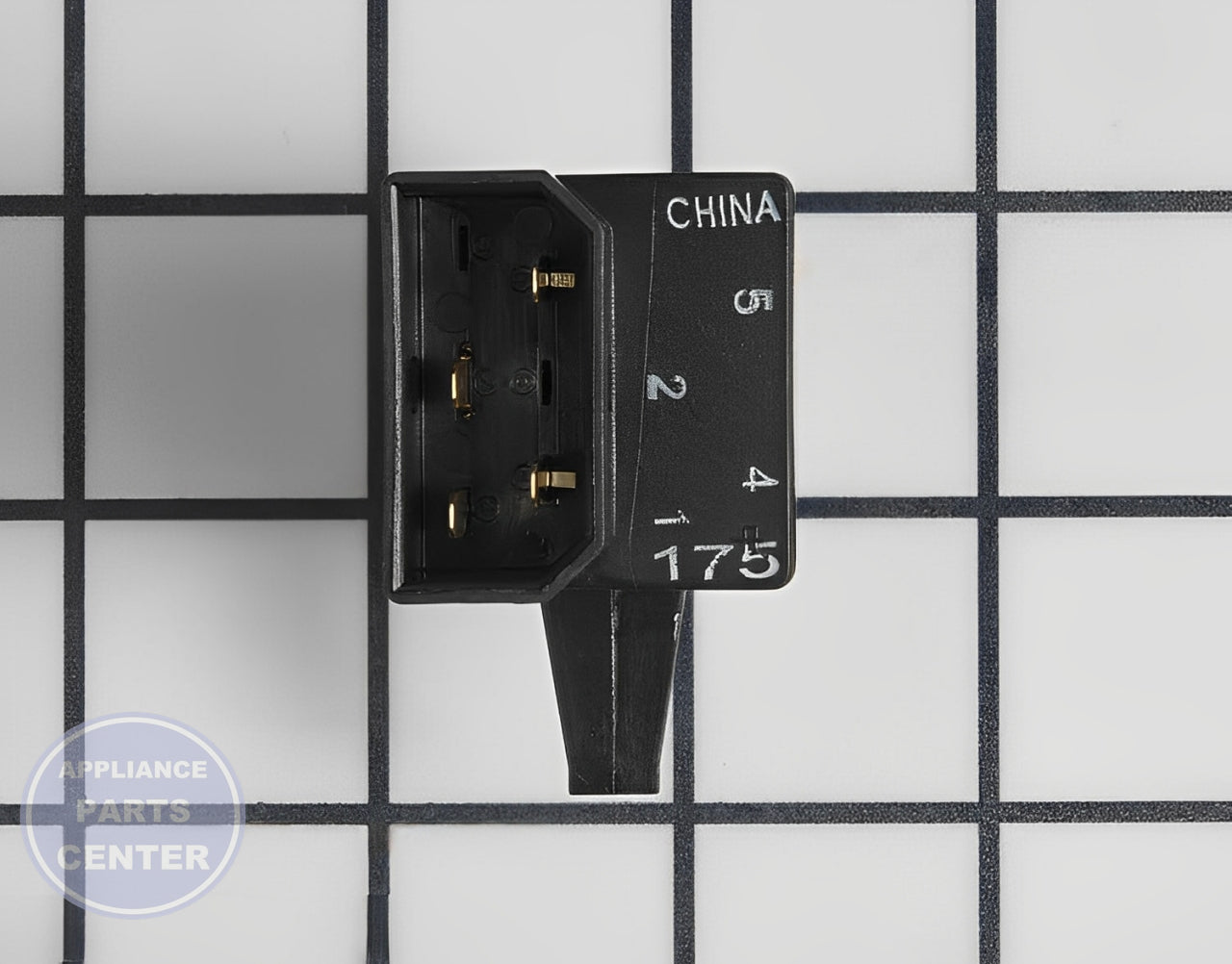 WHIRLPOOL CYCLE SWITCH WP8578416 - Side view with precise measurements