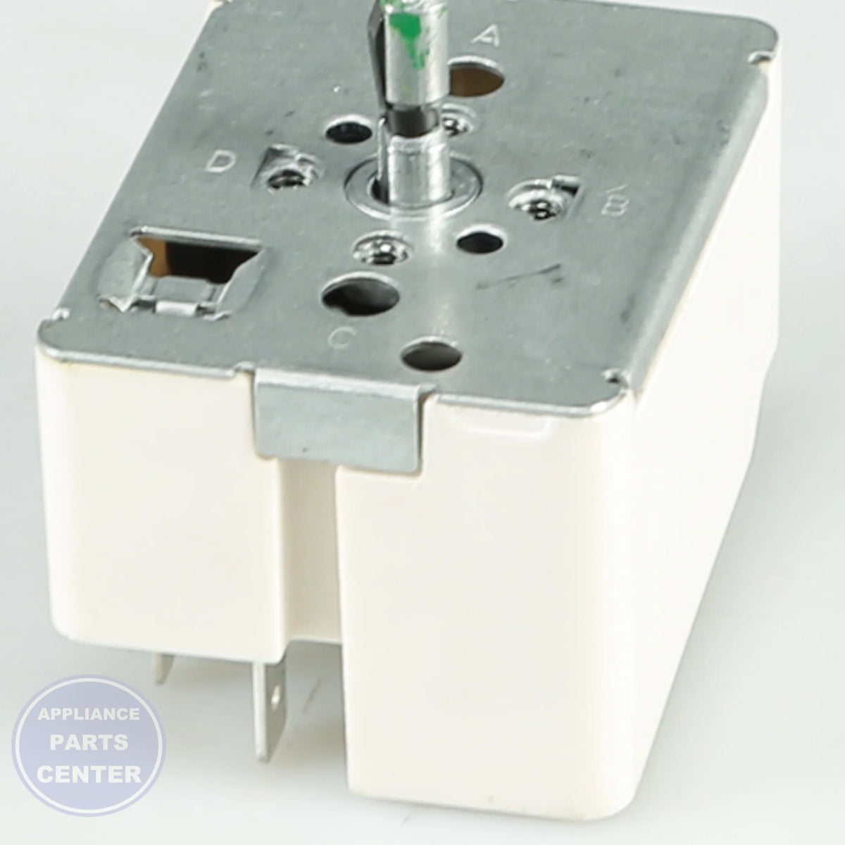 SWITCH-INF WP9750639 - Side view with 15A current capacity