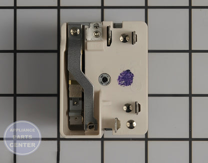 Surface Element Switch WP9750641 - Detailed view of temperature control details