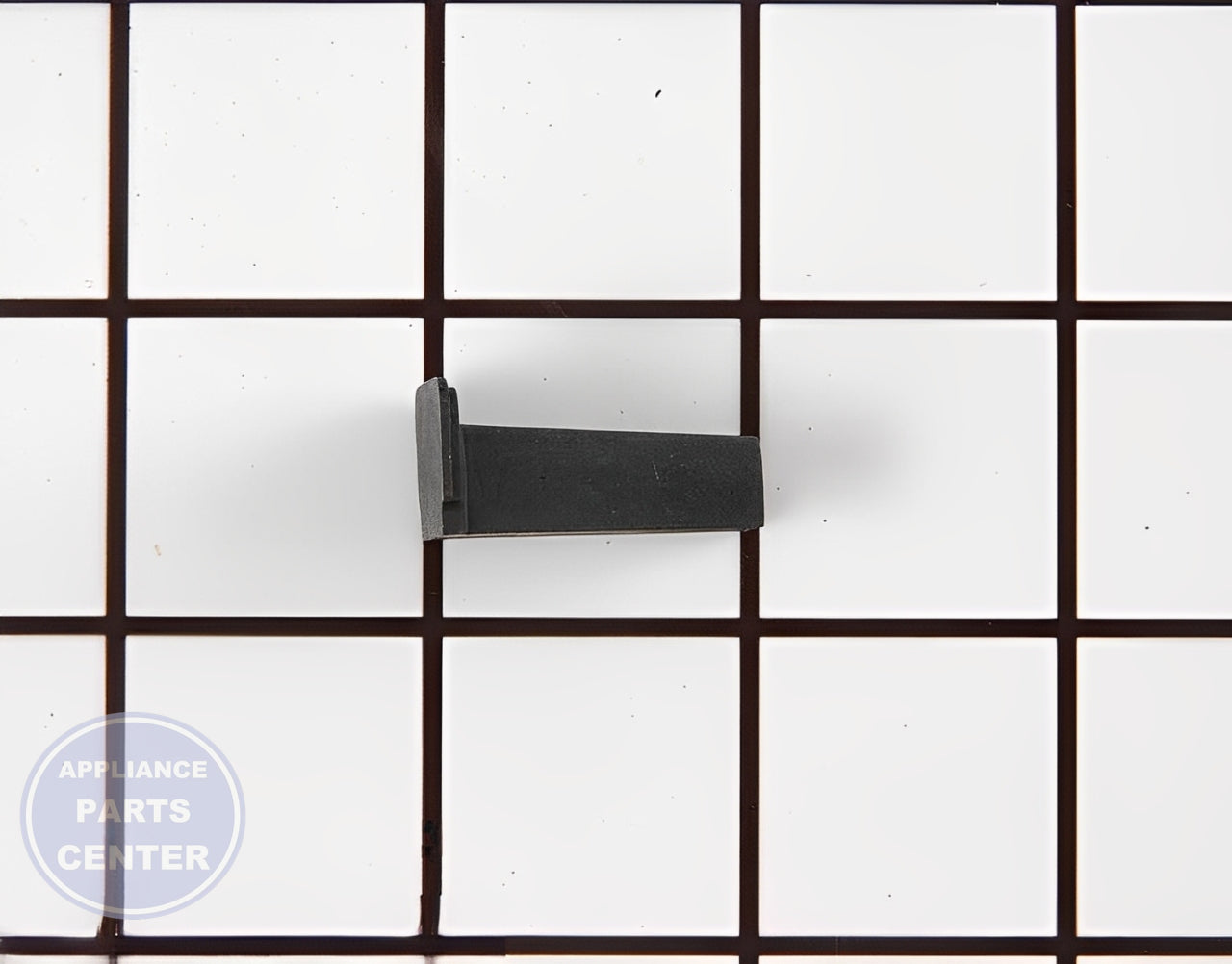 WHIRLPOOL WATER DEFLECTOR WP99001885 - Installation in specific model showing key mounting points