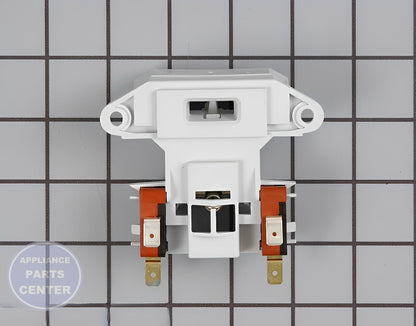 Maytag Door Latch WP99002292 - Main view showing secure closure for Maytag models
