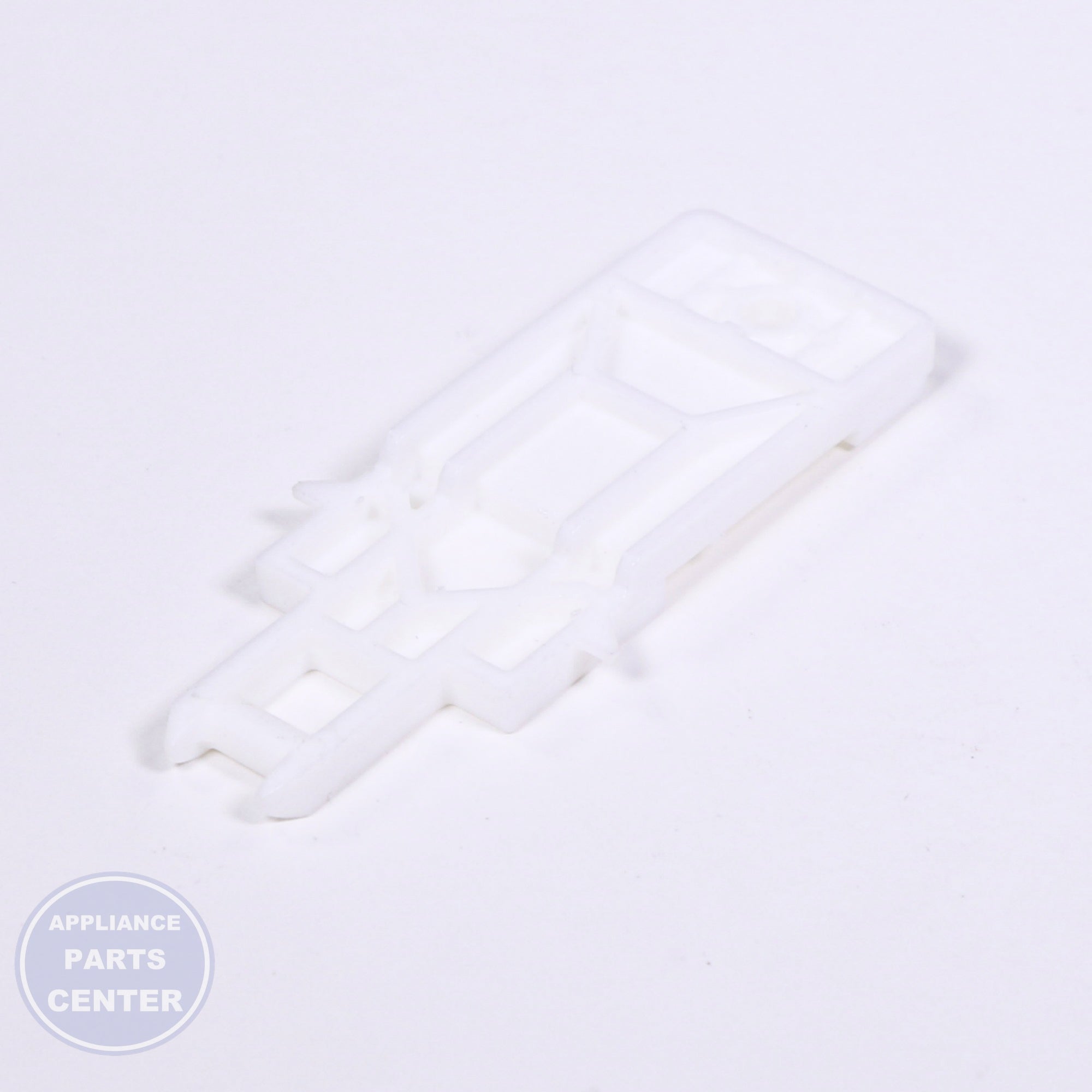 STRIKER- D WP99002644 - Detailed view of locking mechanism details