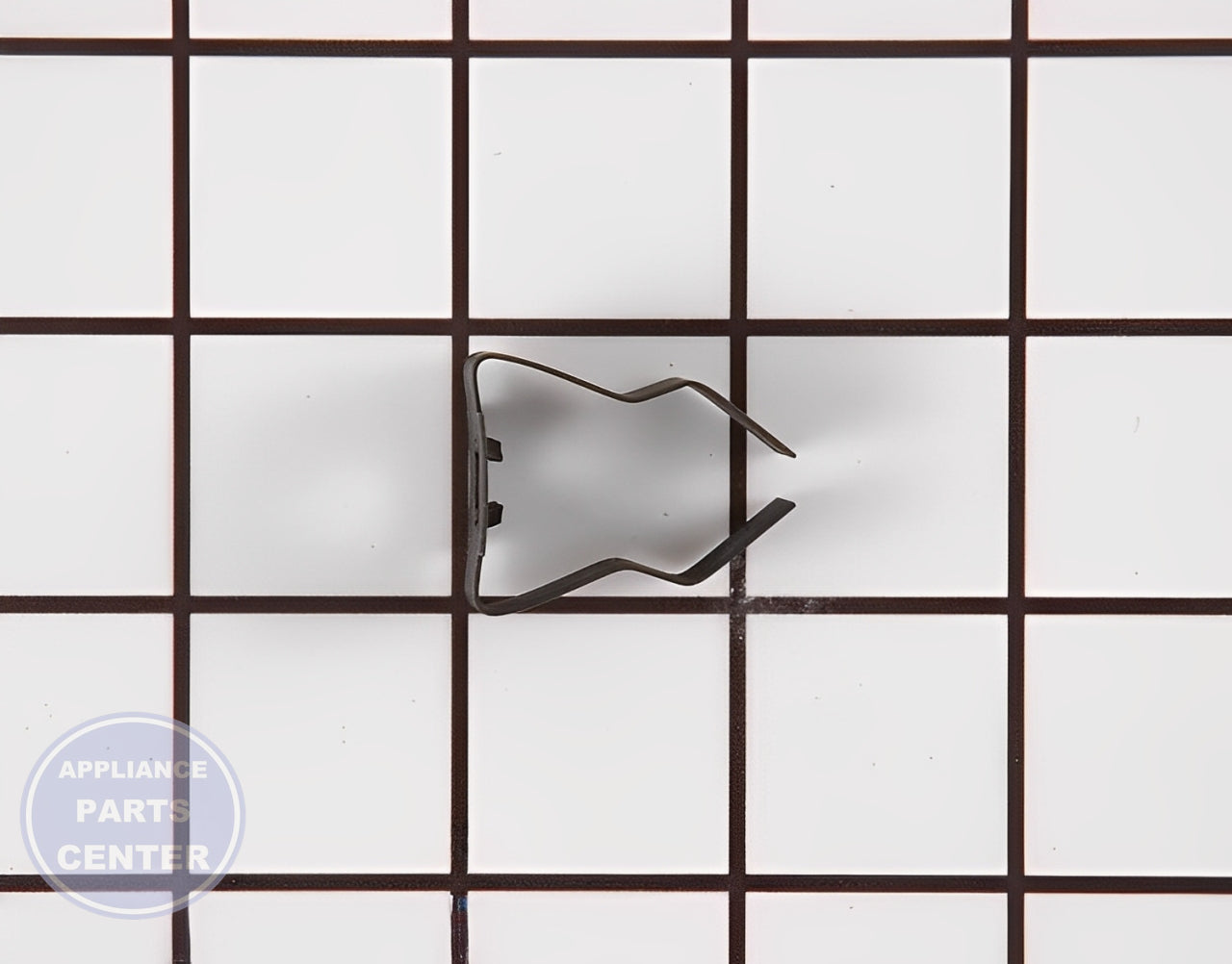 WHIRLPOOL REFRIGERATOR CLIP WPM0117303 - Main view showing secure attachment for various models