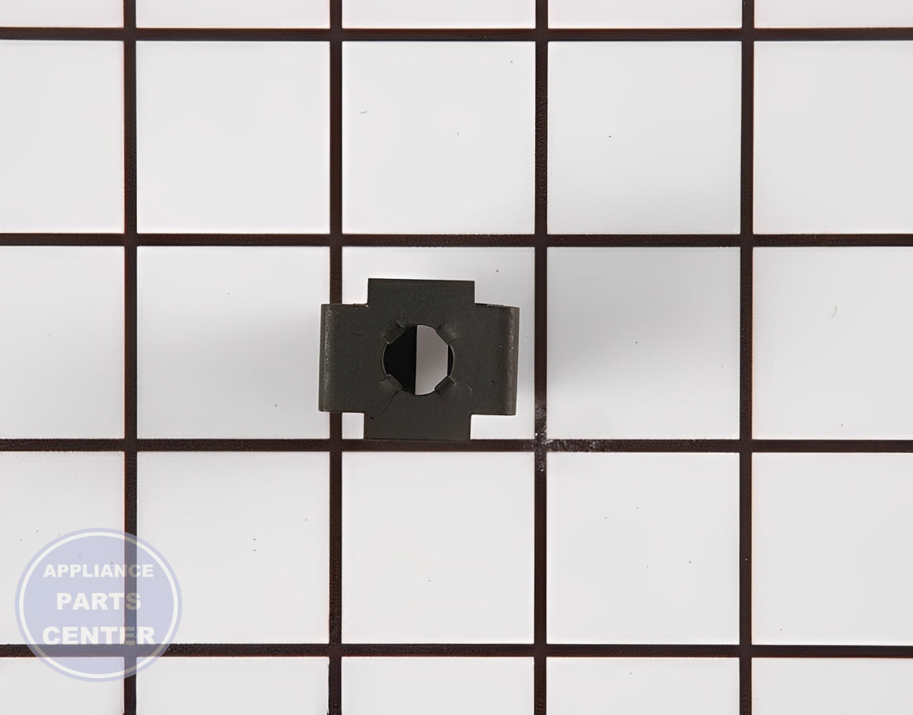 WHIRLPOOL REFRIGERATOR CLIP WPM0117303 - Detailed view of reliable fastening mechanism