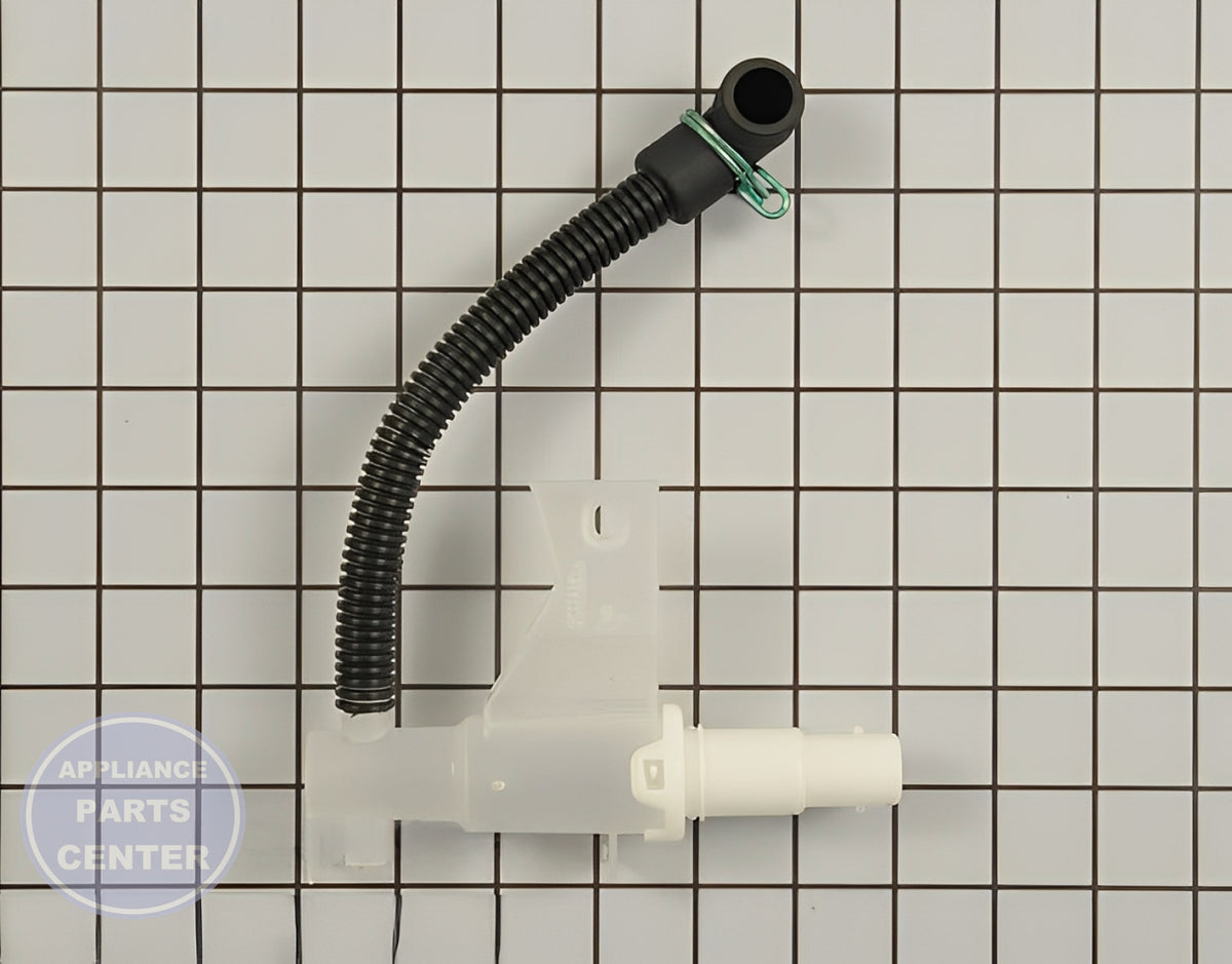NOZZLE WPW10106990 - Detailed view of tube dimensions and fittings