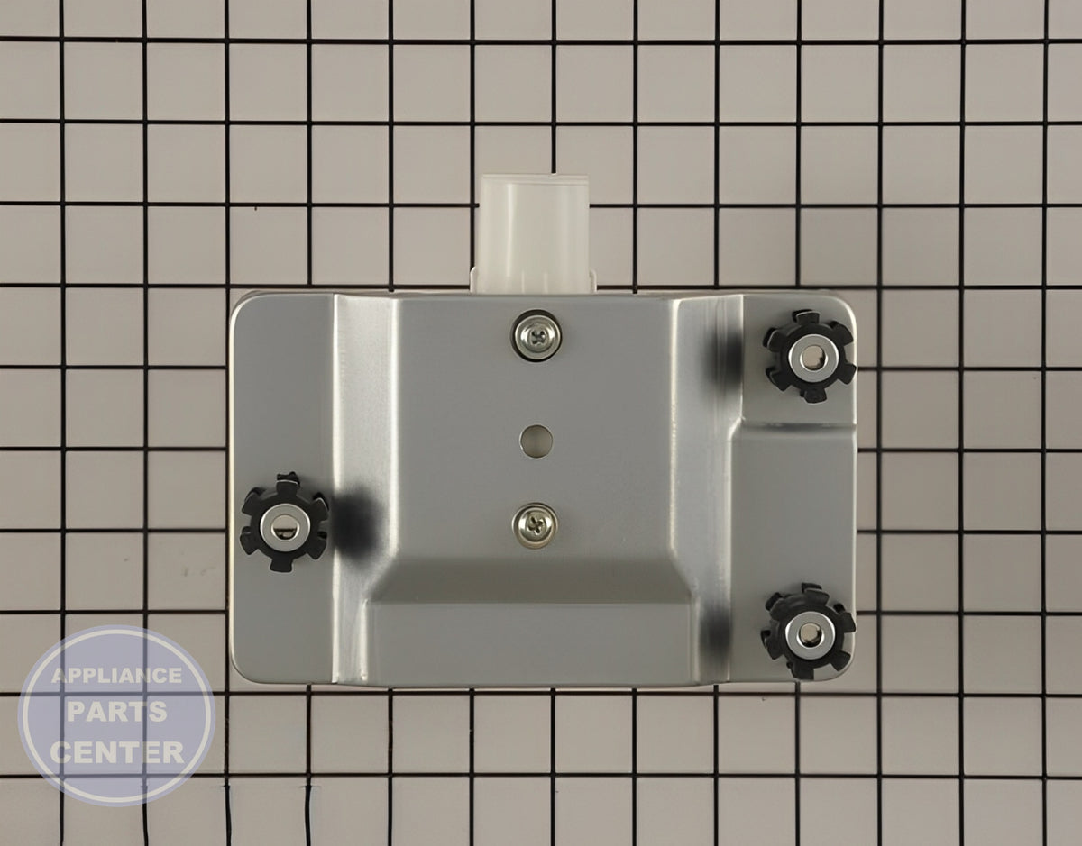 Drain Pump WPW10175948 - Detailed view of water flow capacity