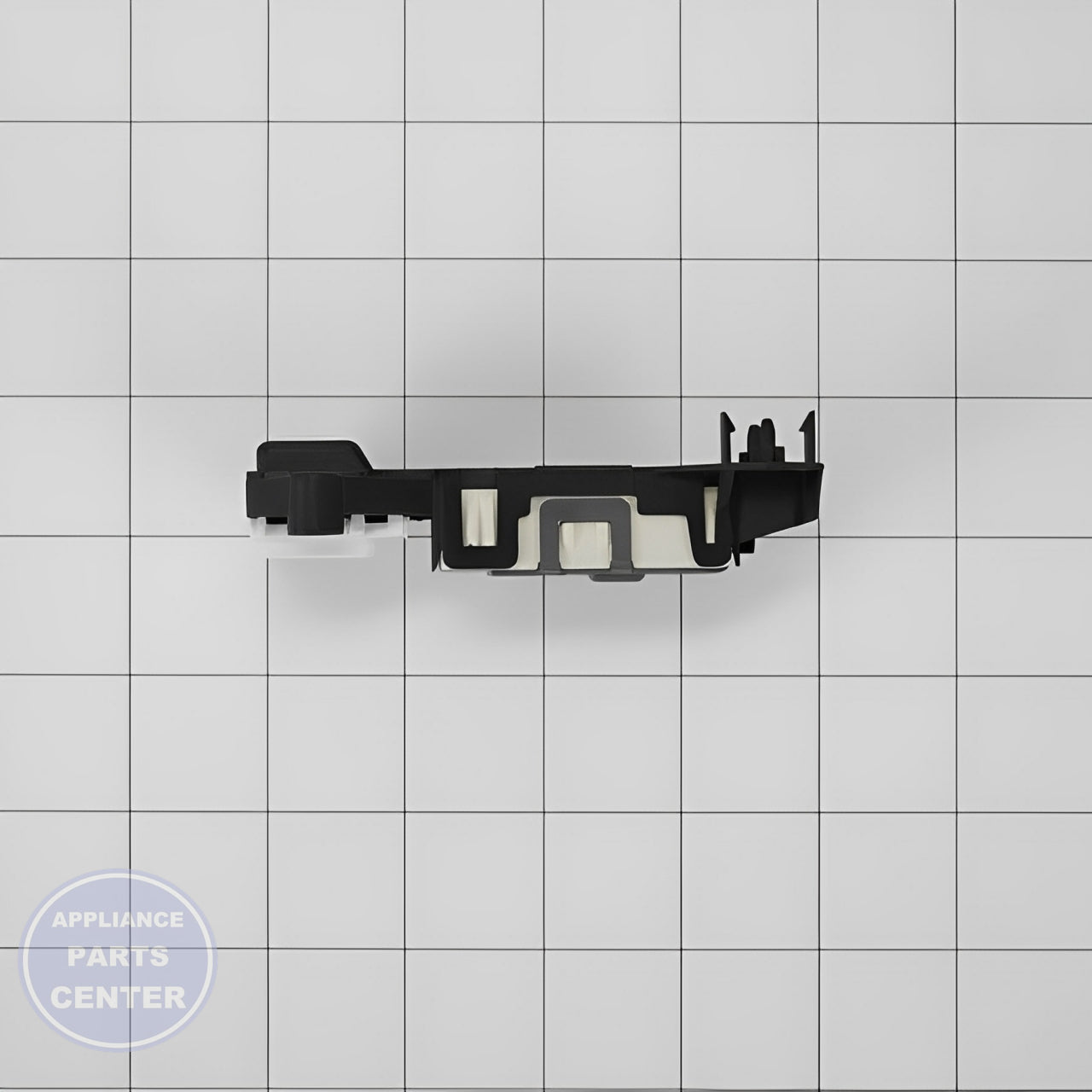 Whirlpool WHIRLPOOL LATCH WPW10192995 - Installation in undefined model showing secure mounting points